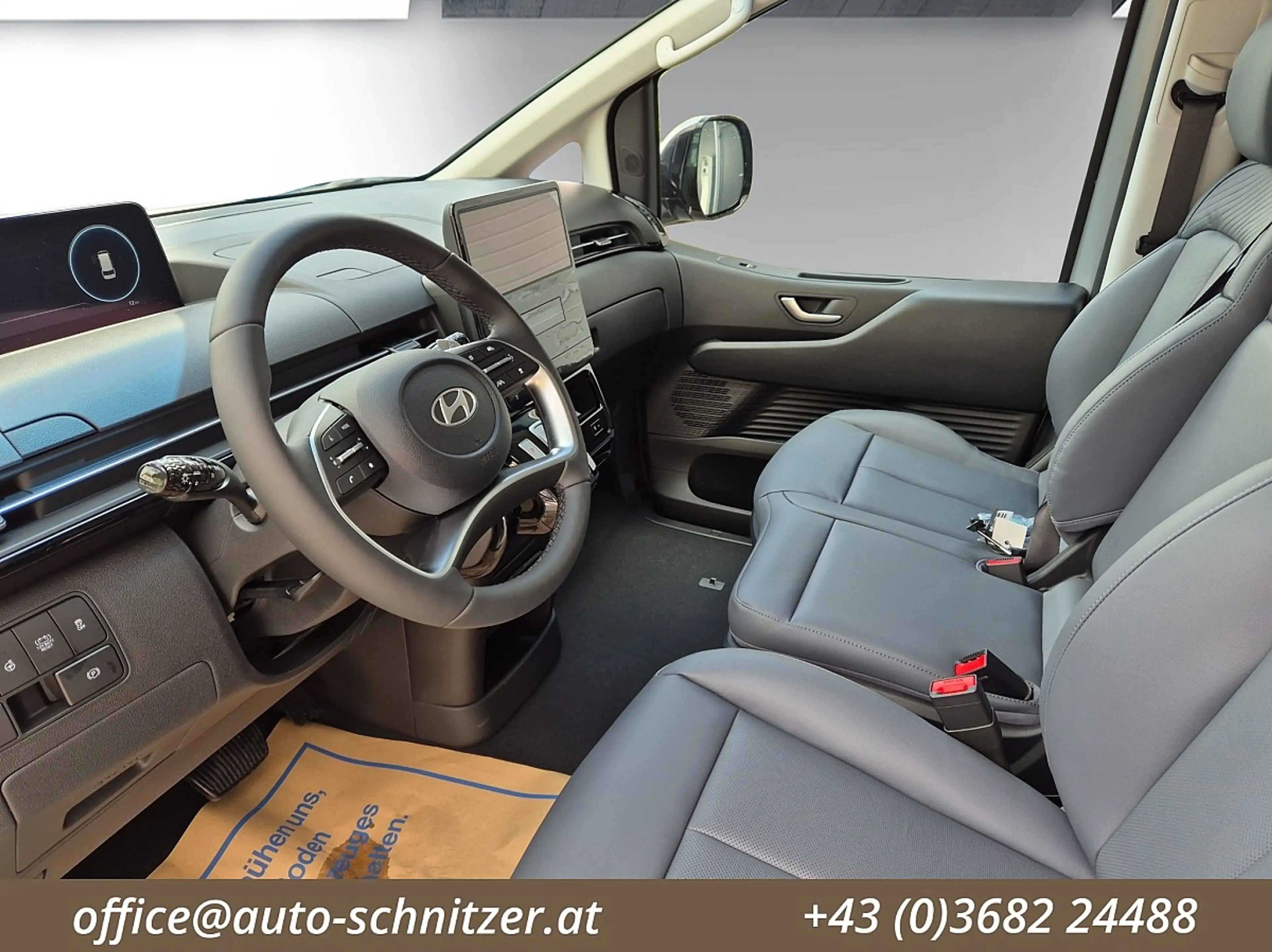 Hyundai STARIA Staria 1,6 T-GDI HEV Trend Line Aut. — photo 9