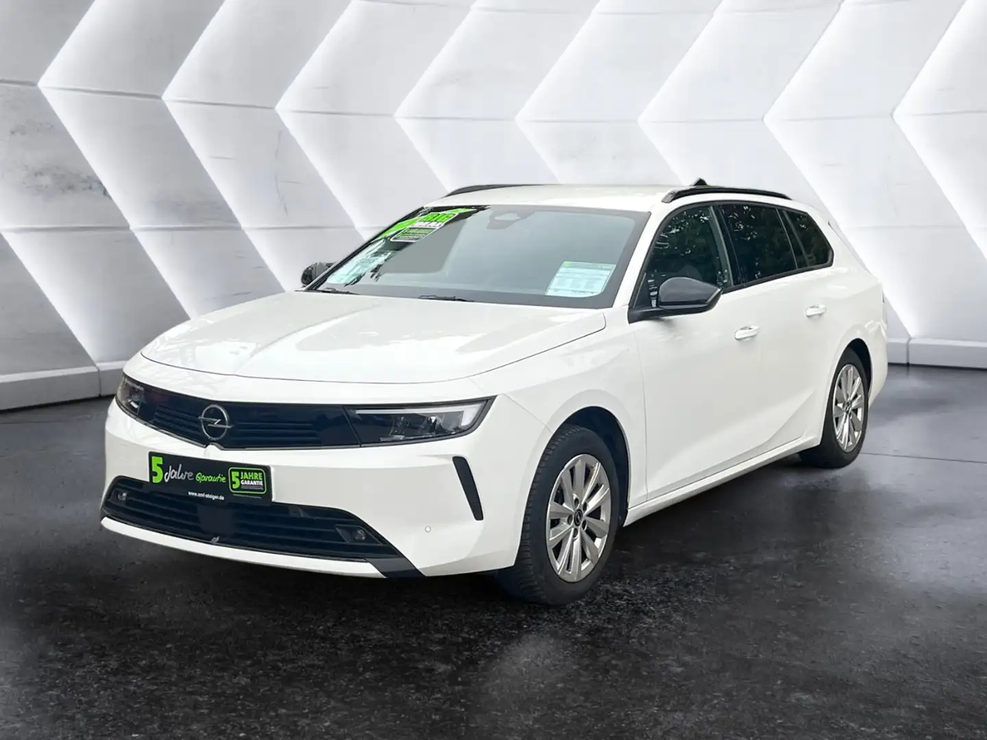 Opel Astra L Sports Tourer 1.2 Turbo Business Edition Weiß - 2