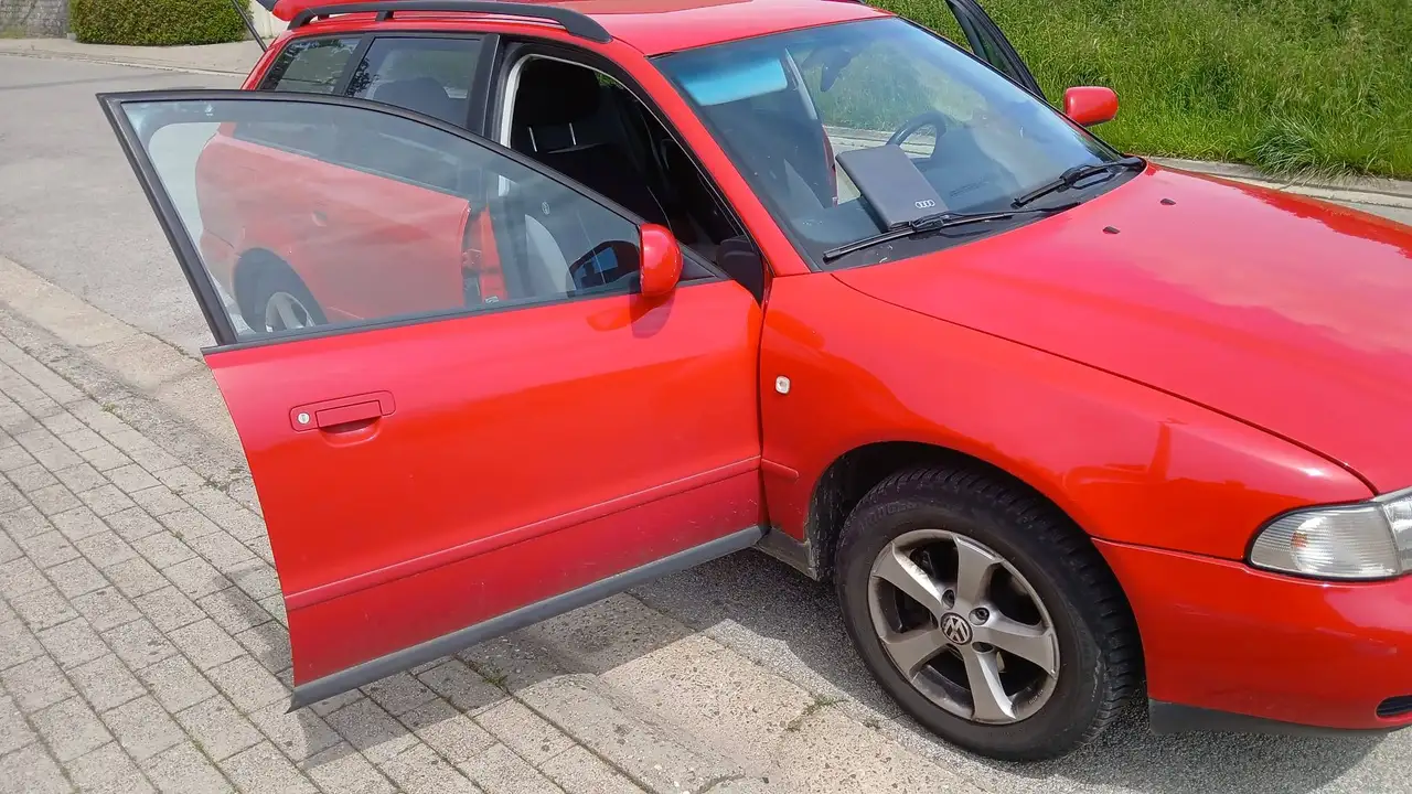 Audi A4 1.8 Turbo, foto 3