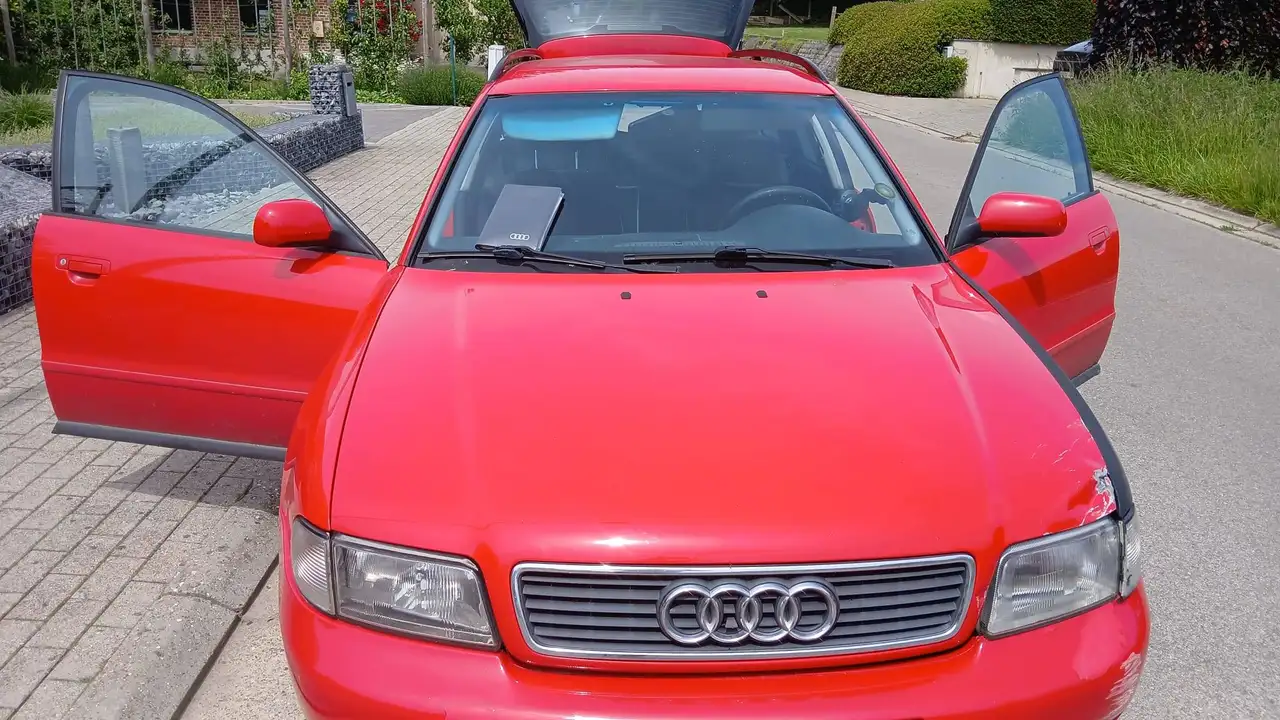 Audi A4 1.8 Turbo, foto 1