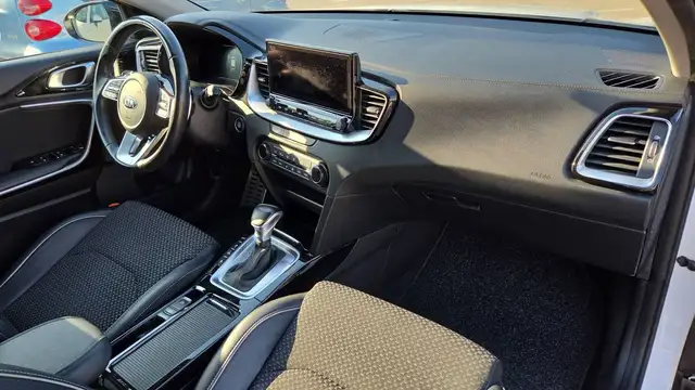Kia XCeed view 10