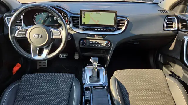 Kia XCeed view 11