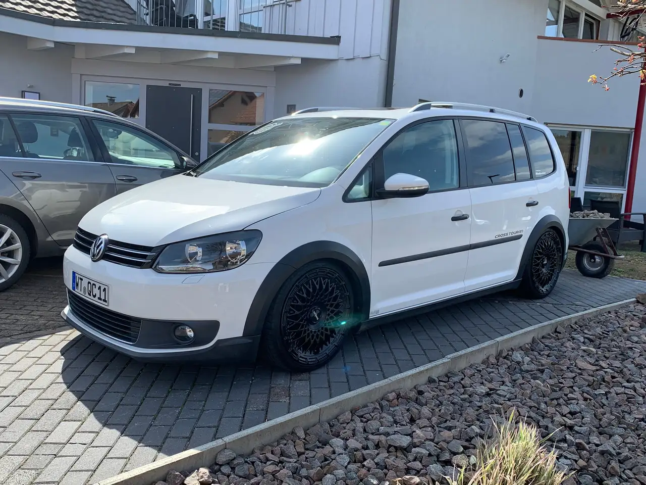 Volkswagen Cross Touran