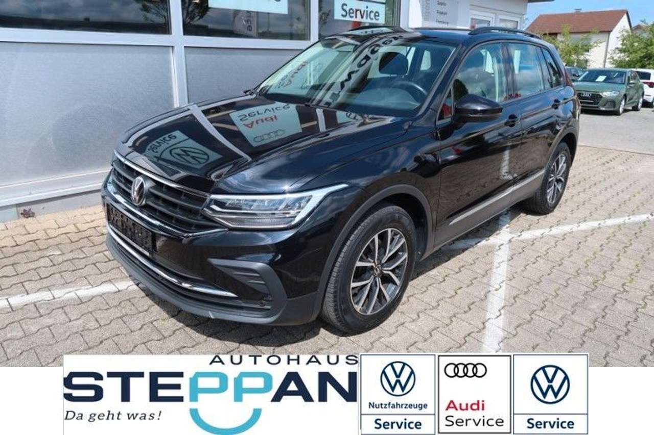 Volkswagen Tiguan 2022 — 2,0 TDI Life +LED +Navigationssystem +ACC