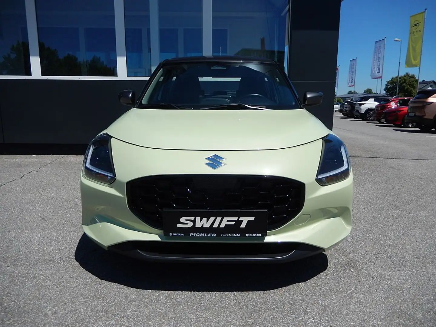 Suzuki Swift 1,2 Hybrid DualJet Clear Geel - 2
