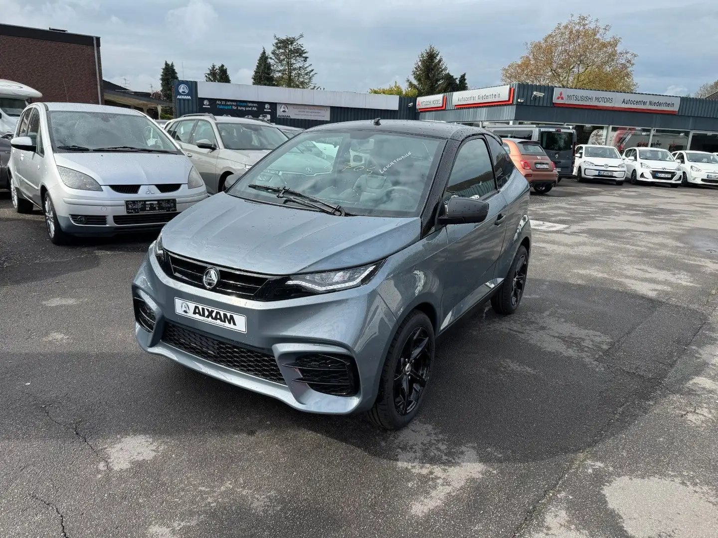 Aixam City Sport Ambition ABS / inkl. Allwetterreifen Grau - 1