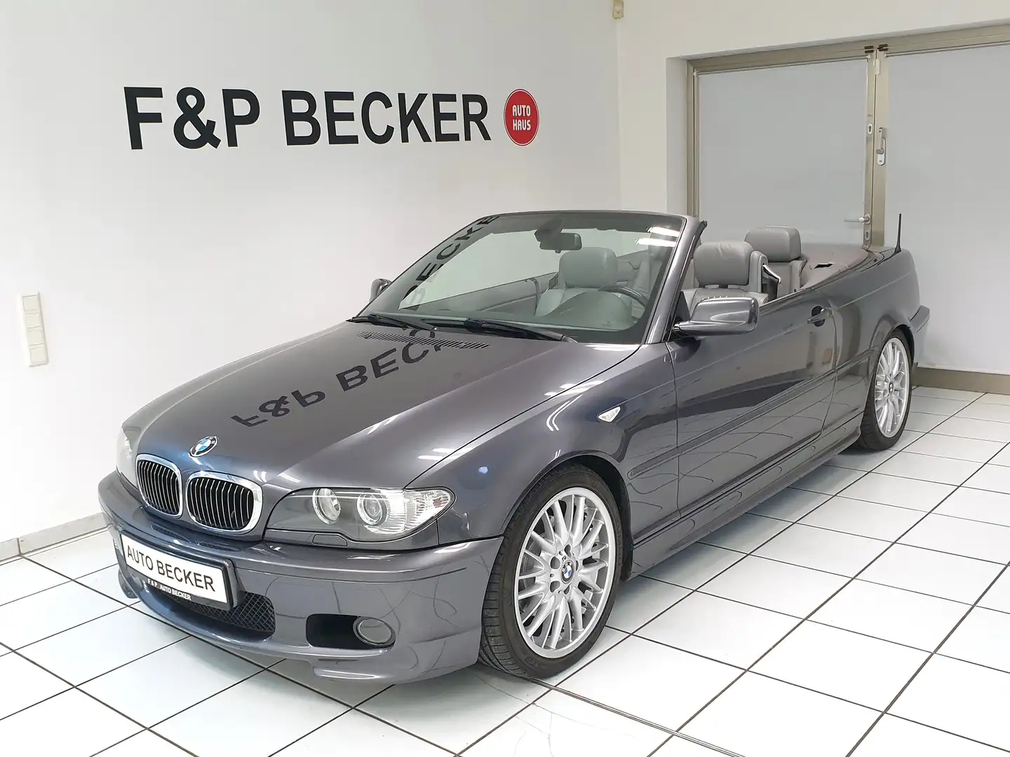 BMW 320 Ci Aut. M Paket Sport Leder Navi Xenon LPG Gas Grau - 2