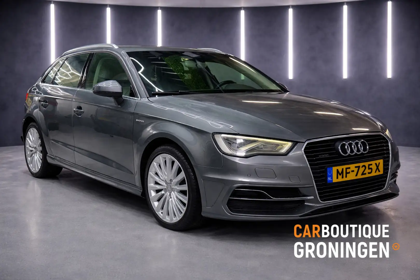 Audi A3 Sportback 1.4 e-tron Ambition Pro Line plus | RIJK Grau - 1