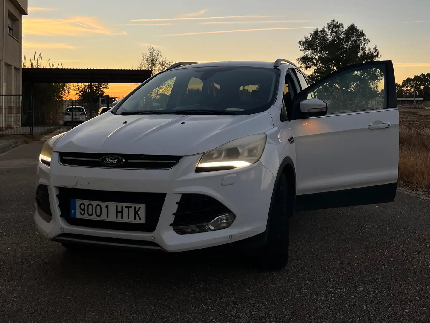 Ford Kuga Kuga 2.0TDCi Titanium 4x2 140 Titanium Blanco - 1
