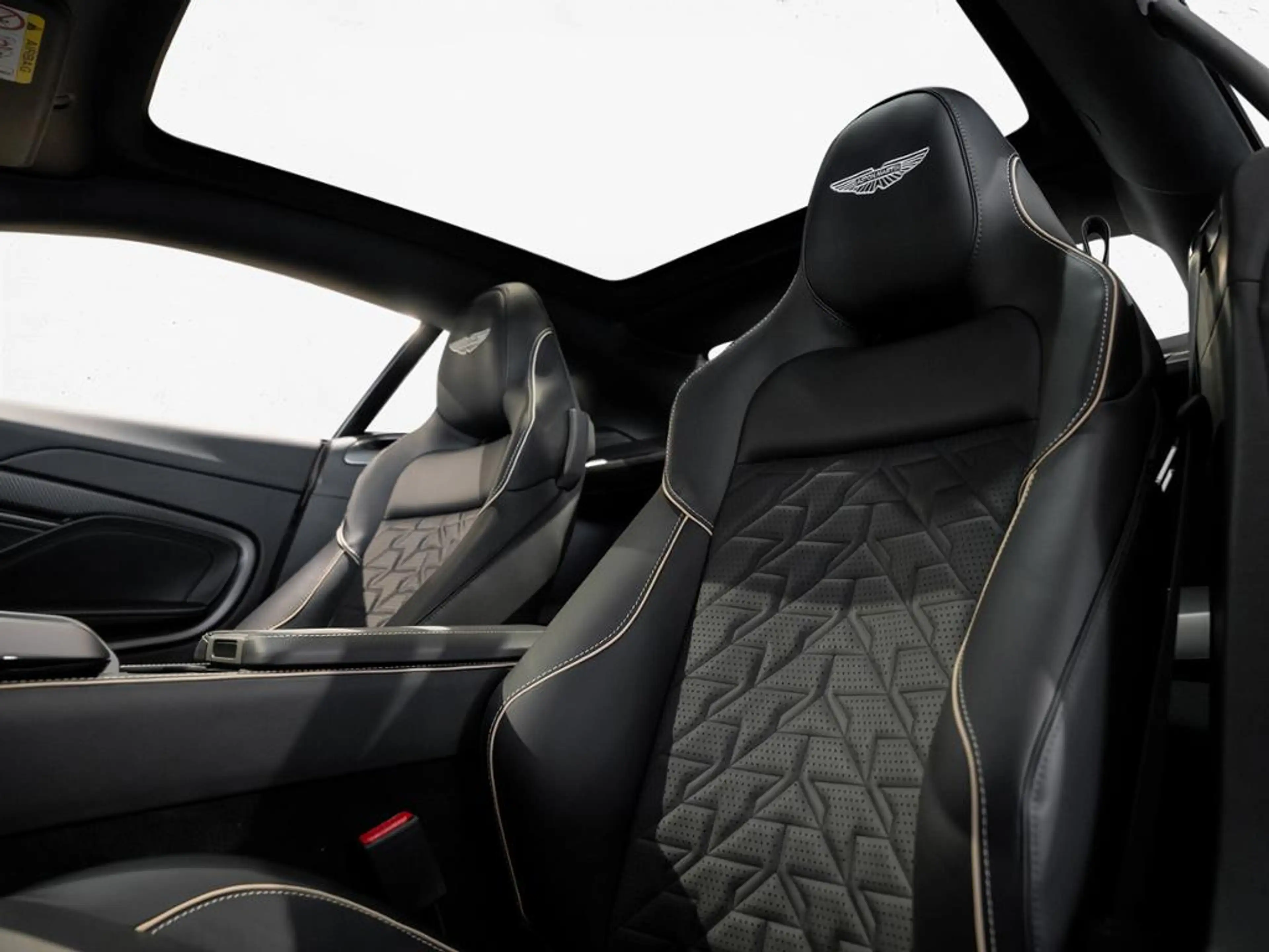 Aston Martin Vanquish Coupe Aston Martin Hamburg — photo 13