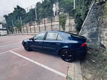 Coche von aolondos dueños muy bie cuidado