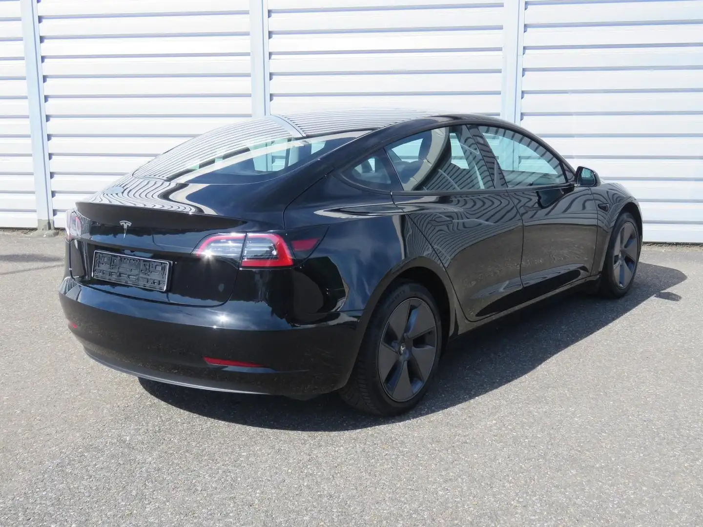 Tesla Model 3 RWD BASIS 19% VAT|Autopilot3|360°|Pano Schwarz - 2