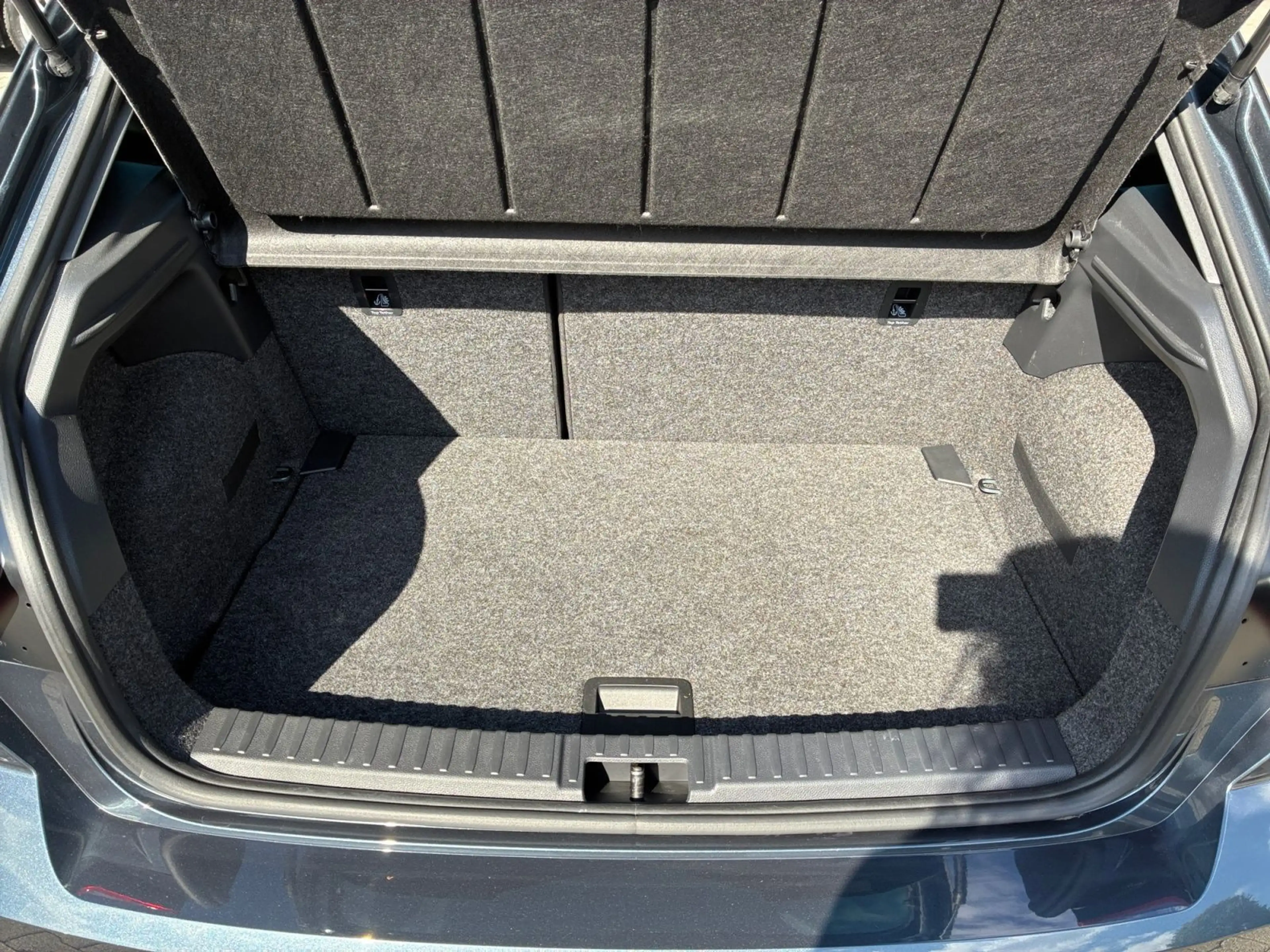 SEAT Ibiza FR 1.0 TSI DSG Full Link ACC SHZG Parkpilo — photo 16