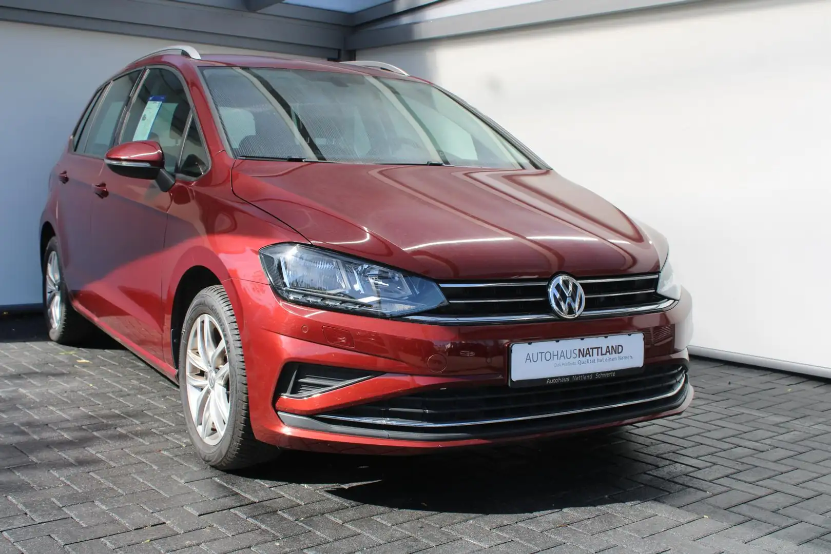 Volkswagen Golf Sportsvan Comfortline 1.0 TSI DSG 1.Hd. Rouge - 2