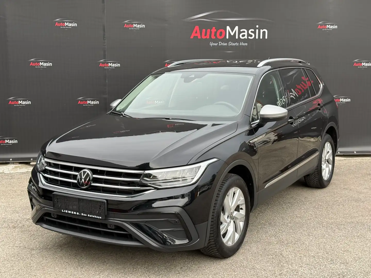 Volkswagen Tiguan Allspace Life // 7-Sitzer // WERKSGARANTIE bis 09/2026 // Noir - 1