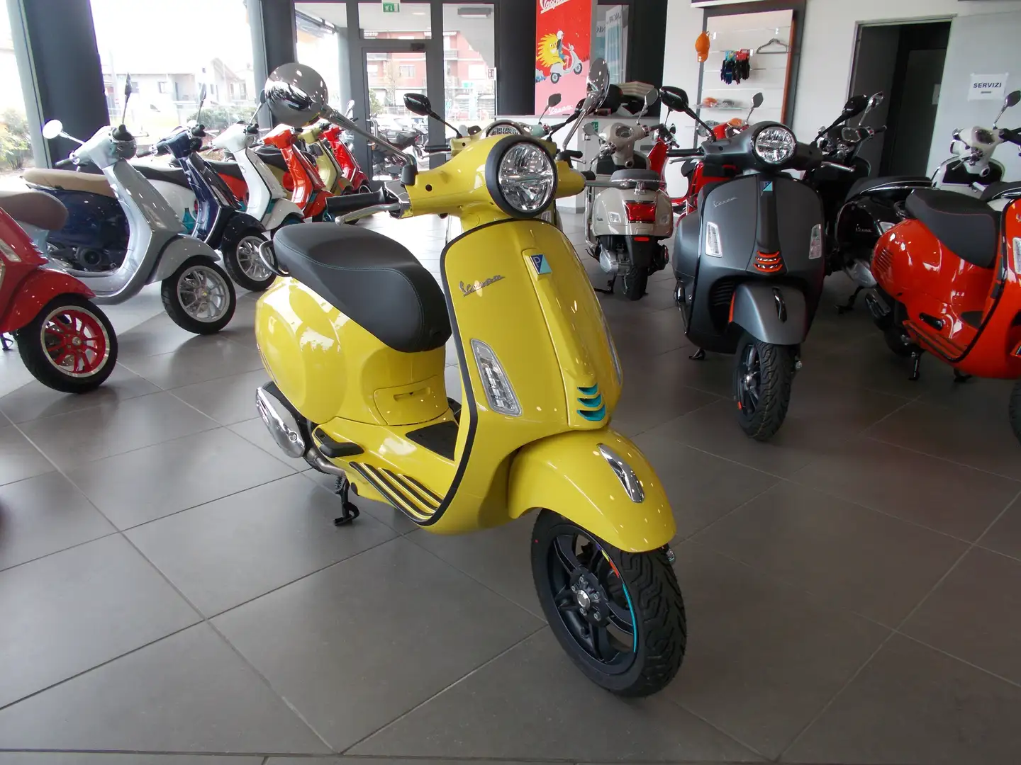Vespa Primavera 125 S 2024 Giallo - 2