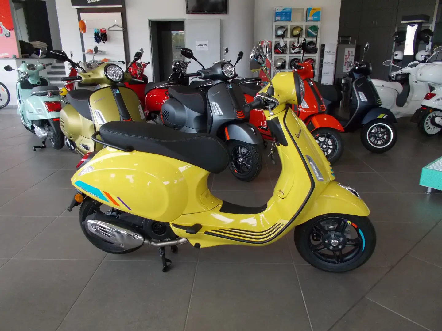 Vespa Primavera 125 S 2024 Giallo - 1