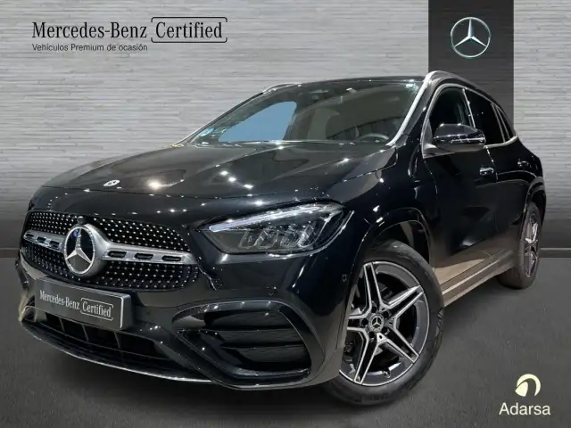 Mercedes-Benz GLA 250 250e