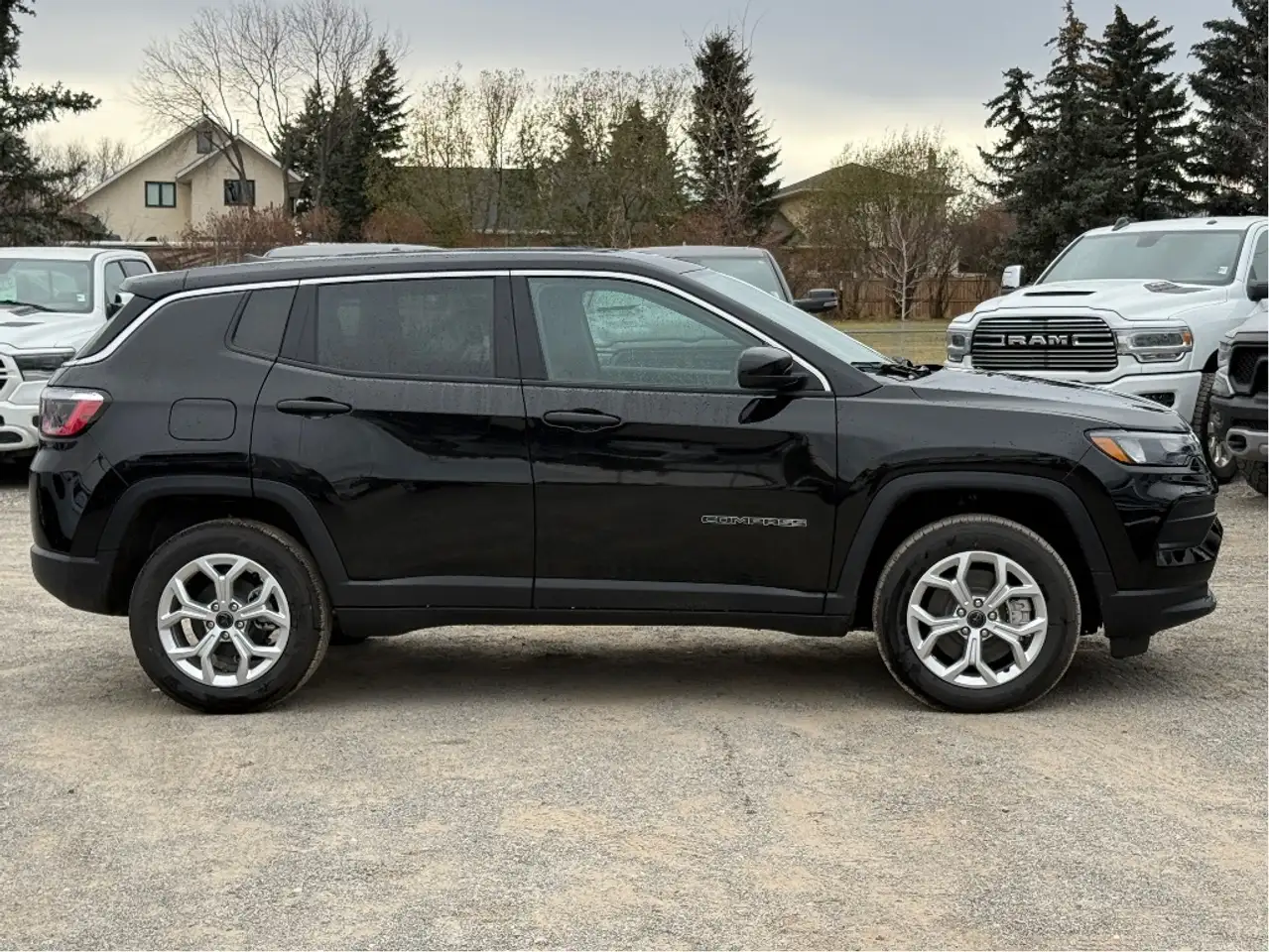 Jeep Compass photo Jeep Compass