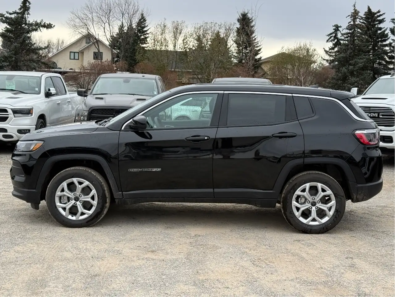 Jeep Compass photo Jeep Compass
