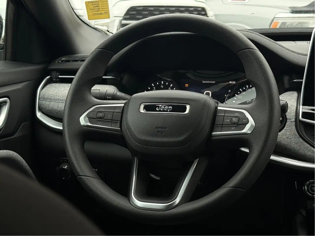 Jeep Compass photo Jeep Compass