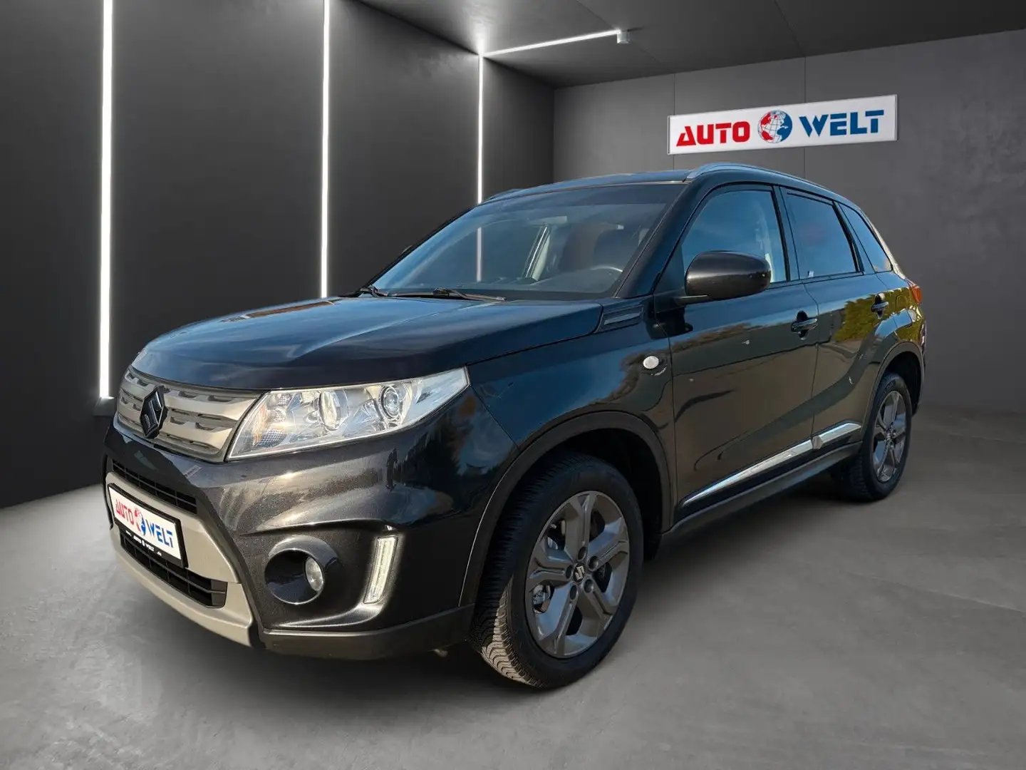 Suzuki Vitara 1.6 Klimaautomatik Sitzheizung Nav Kamera Schwarz - 1