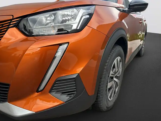 Peugeot 2008 view 11