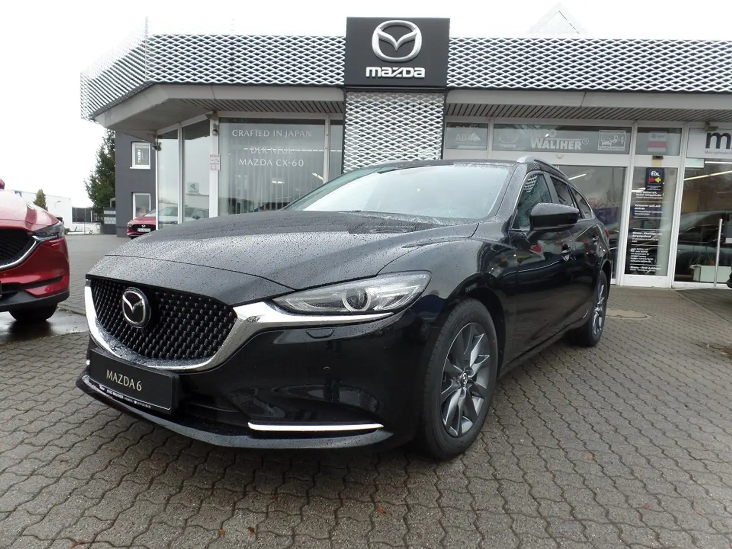Mazda 6 Kombi 2.0L SKYACTIV G 145ps 6MT FWD CENTER-LINE Zwart - 1