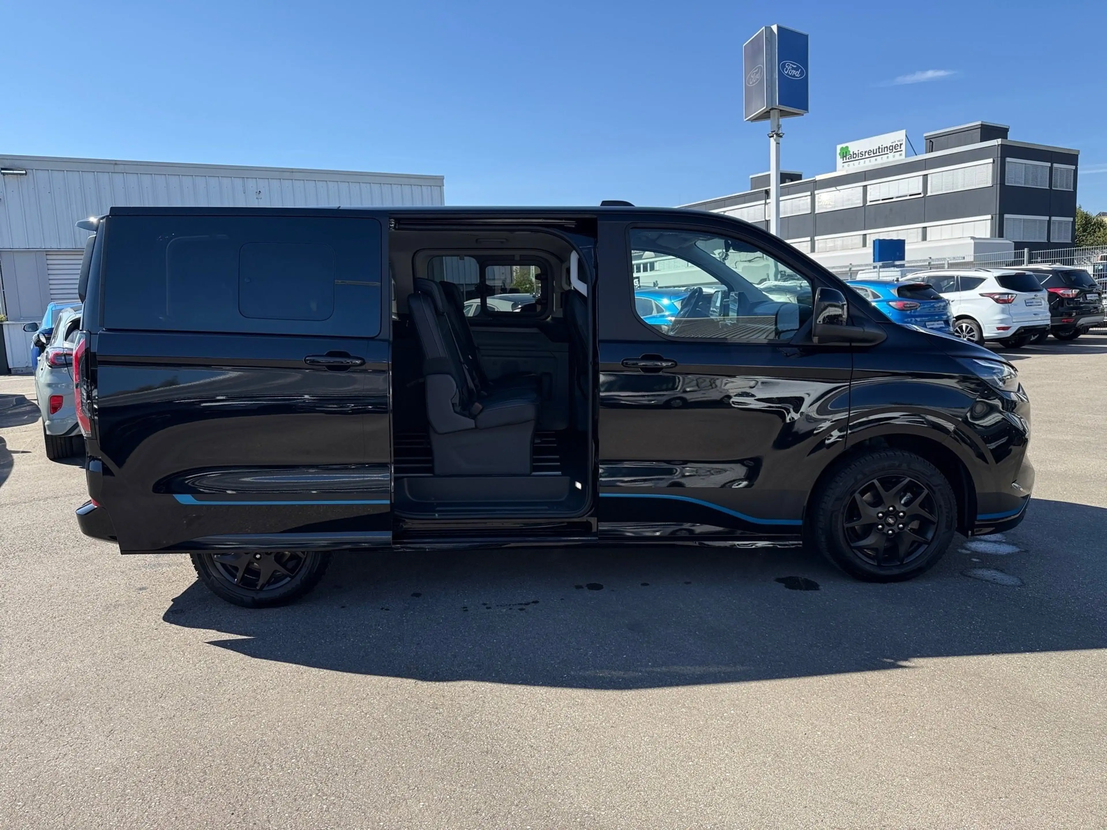 Ford Tourneo Custom Bus 320 L1 Tourneo Sport AWD — photo 24