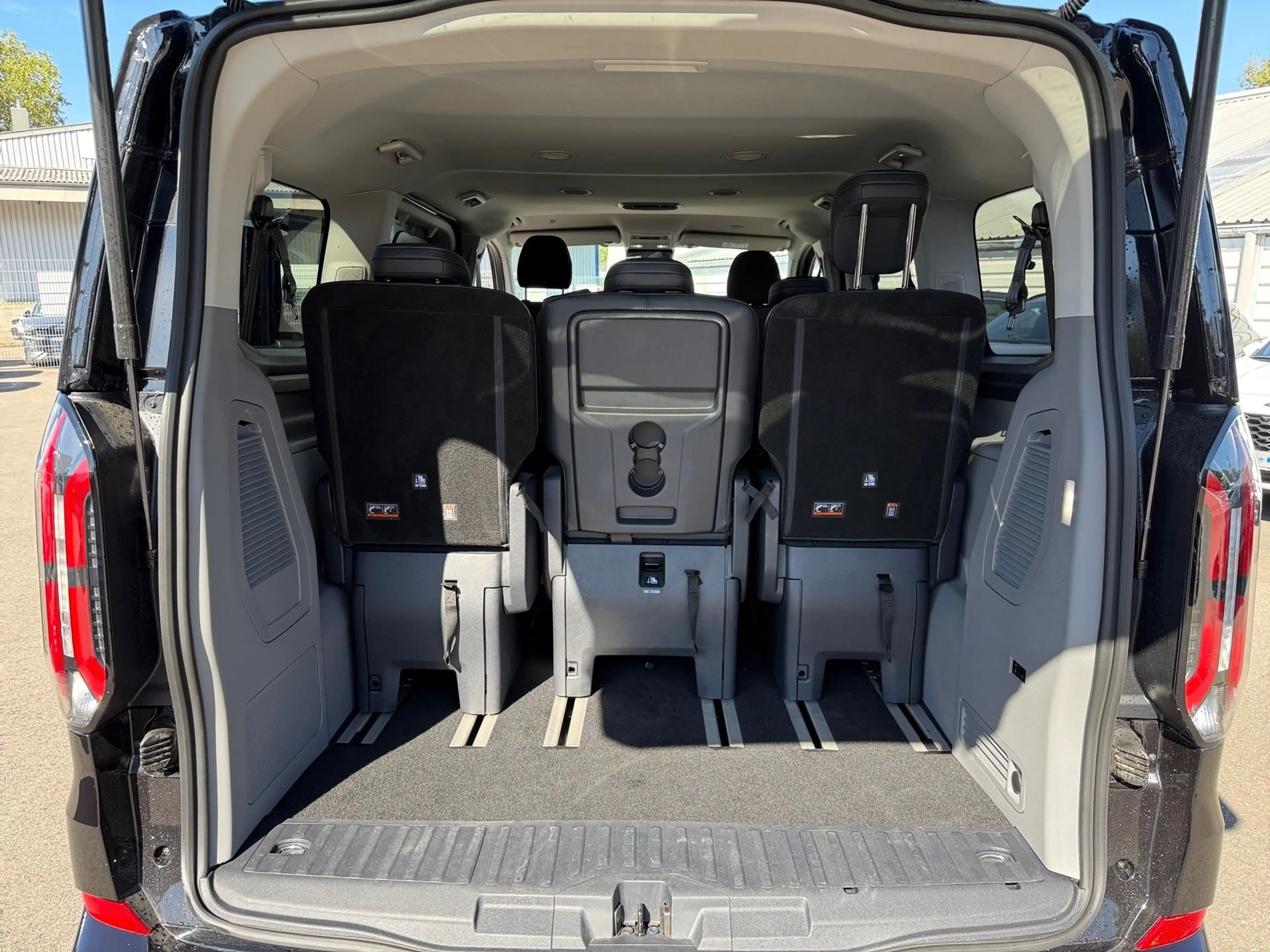 Ford Tourneo Custom Bus 320 L1 Tourneo Sport AWD — photo 7