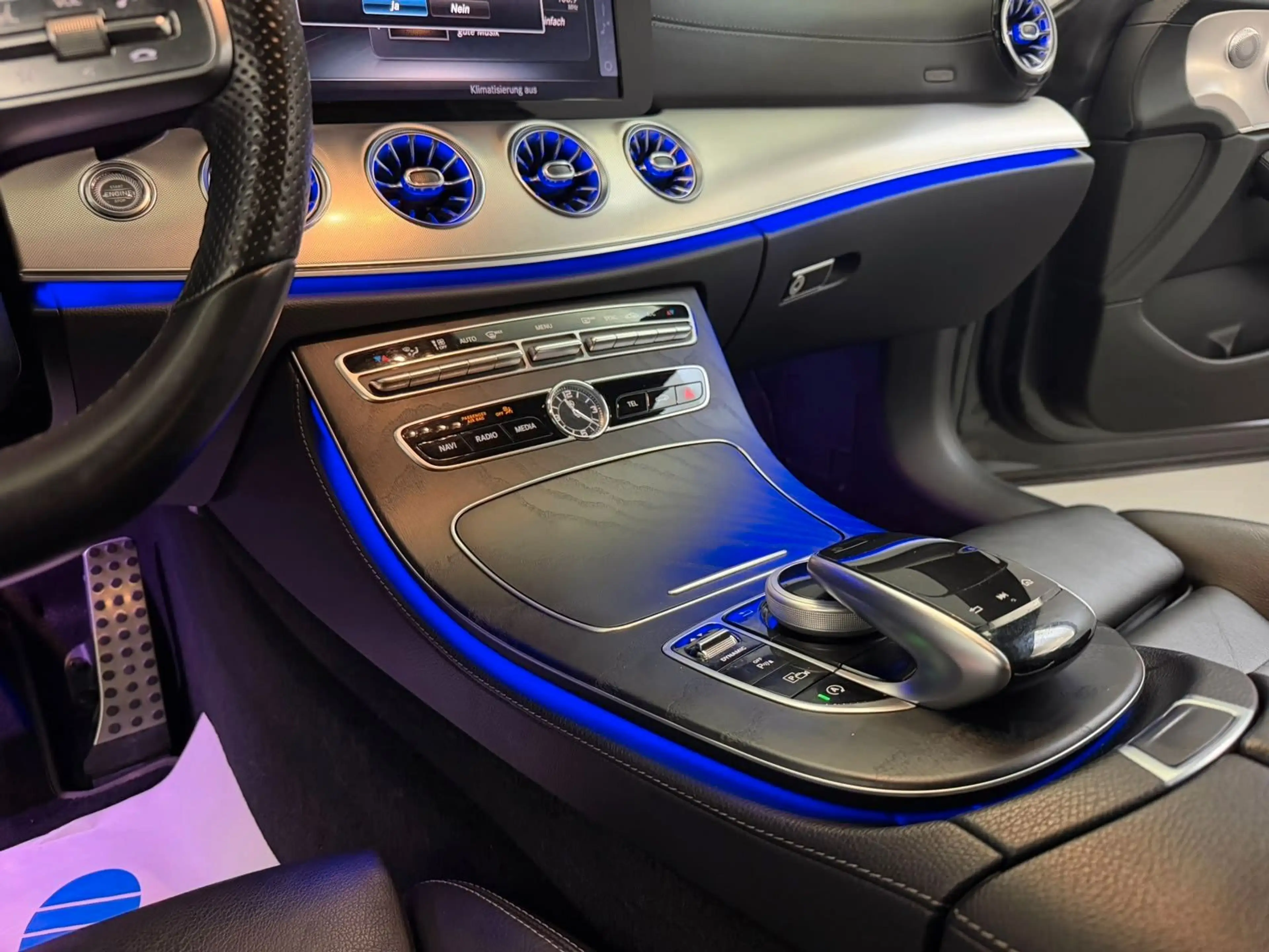 Mercedes-Benz E 400 d 4M Coupe AMG-LINE*PANO*BURME*MBEAM*KAM — photo 14