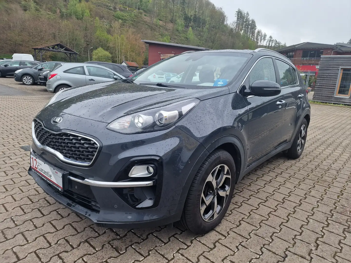 Kia Sportage Vision 4WD-NAVI-KAMERA-XENON-AHK-Shzg-Lhzg-AUTOMAT Grau - 2