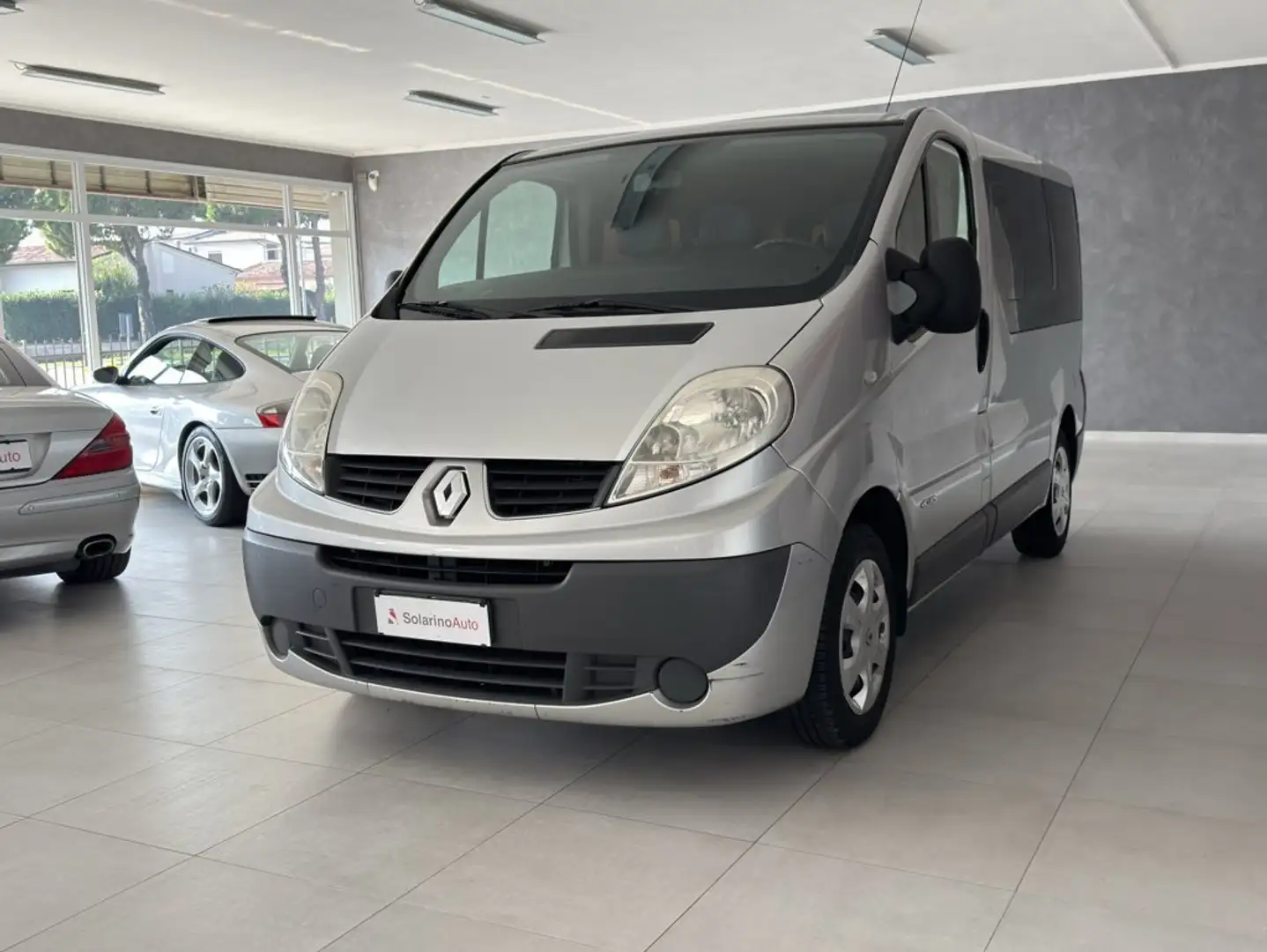 Renault Trafic 2.0 dCi Passenger Expression-9 POSTI-PREZZO REALE Argent - 2