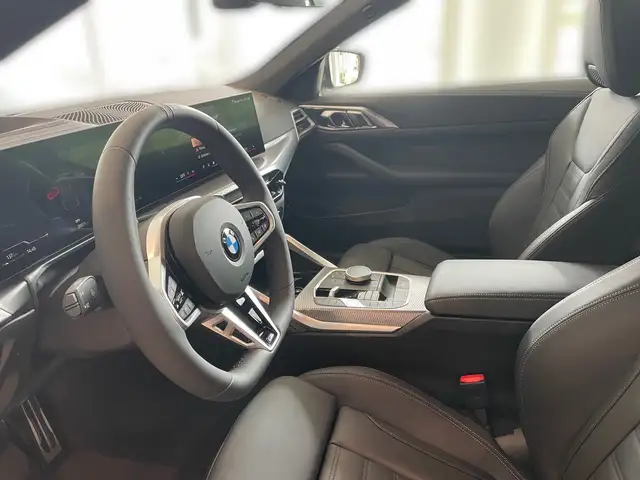 BMW 4 Series view 7