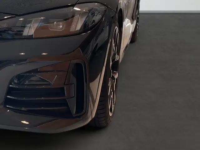 BMW 4 Series view 6