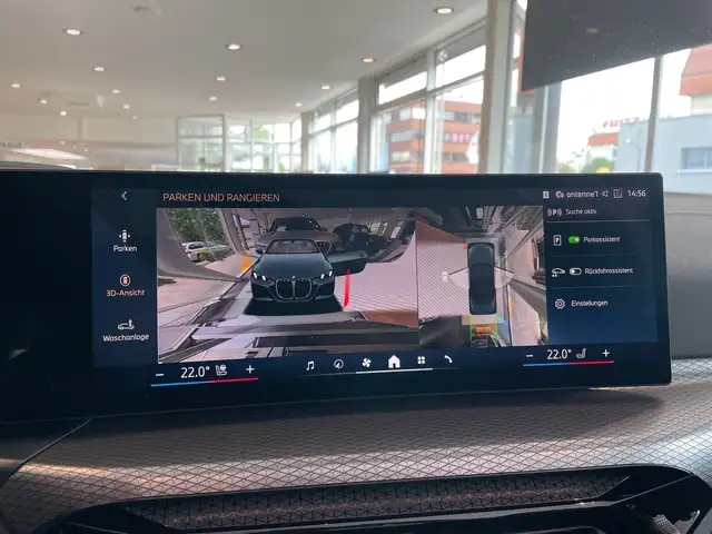 BMW 4 Series view 13