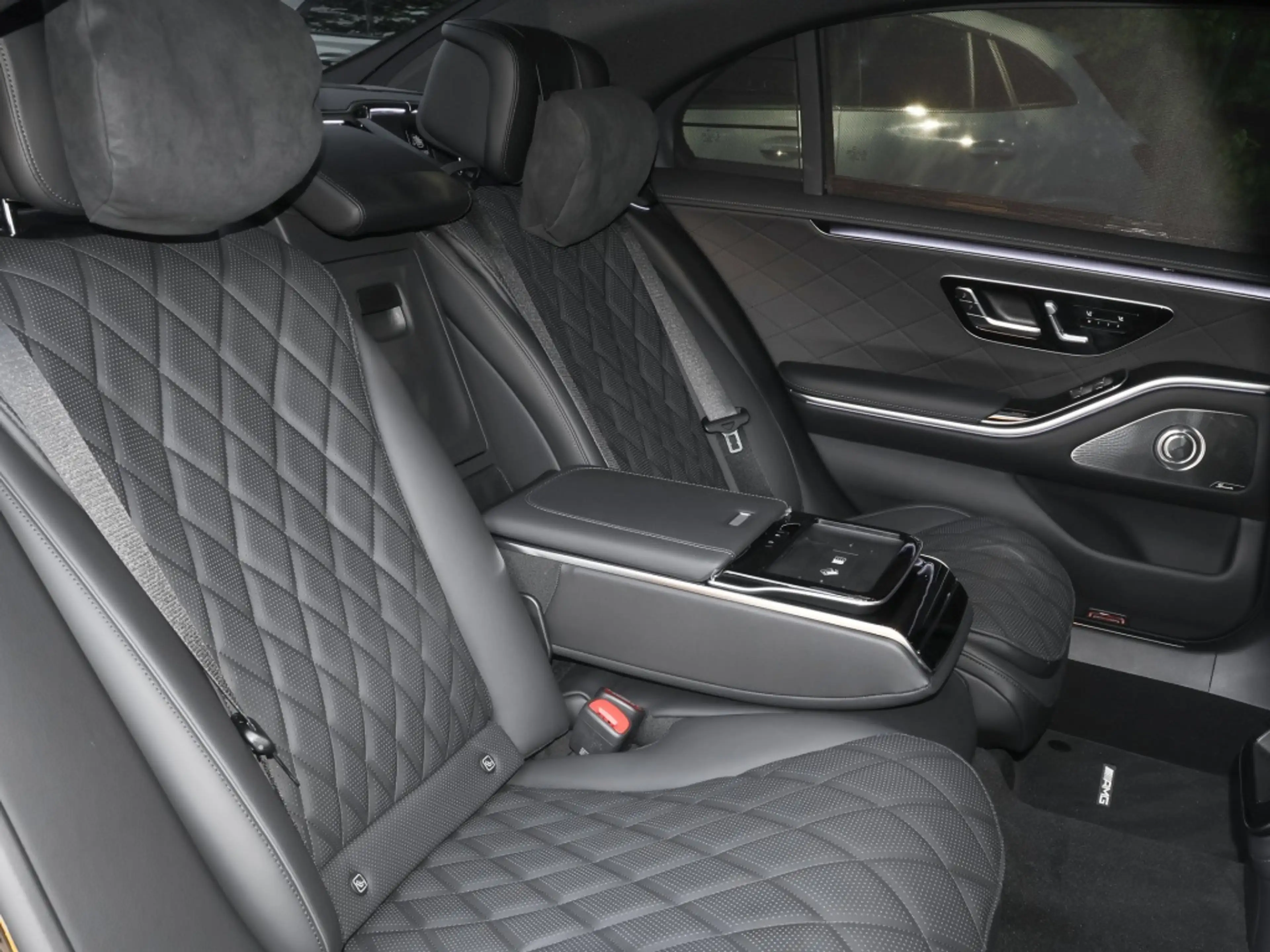 Mercedes-Benz S 450 d 4M L AMG-Sport/Pano/Sitzkl/HUD/Burm/AIRM — photo 7