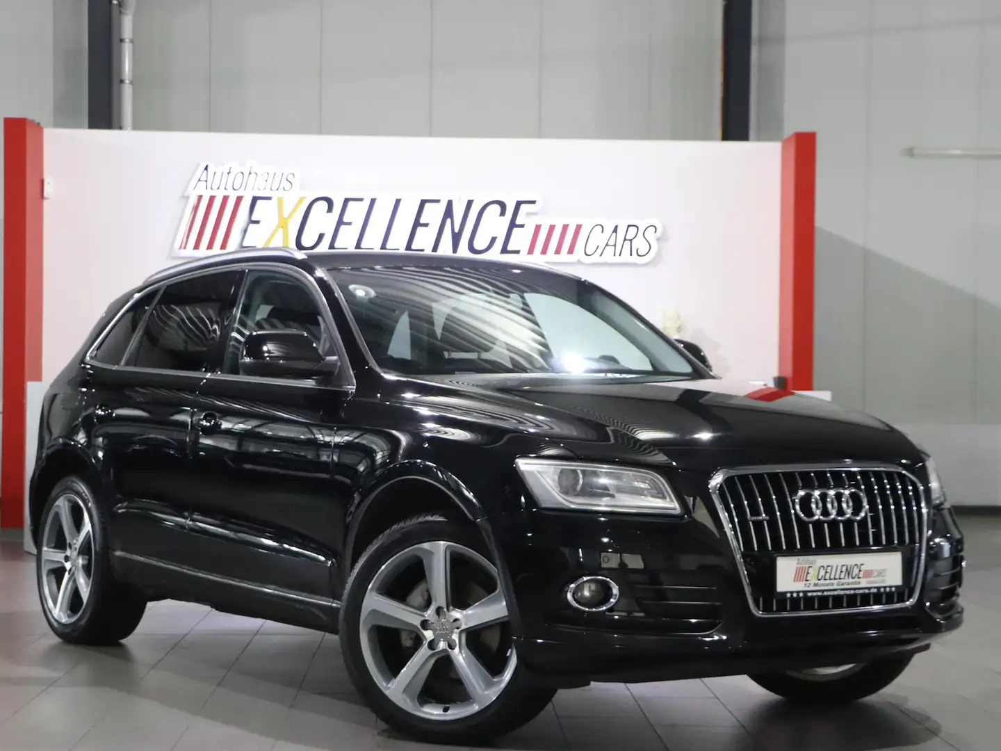 Audi Q5 TFSI QUATTRO / XENON,LEDER,NAVI,STANDHEIZUNG Schwarz - 1