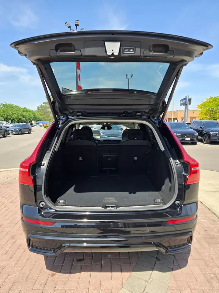 Volvo XC60 снимка Volvo XC60