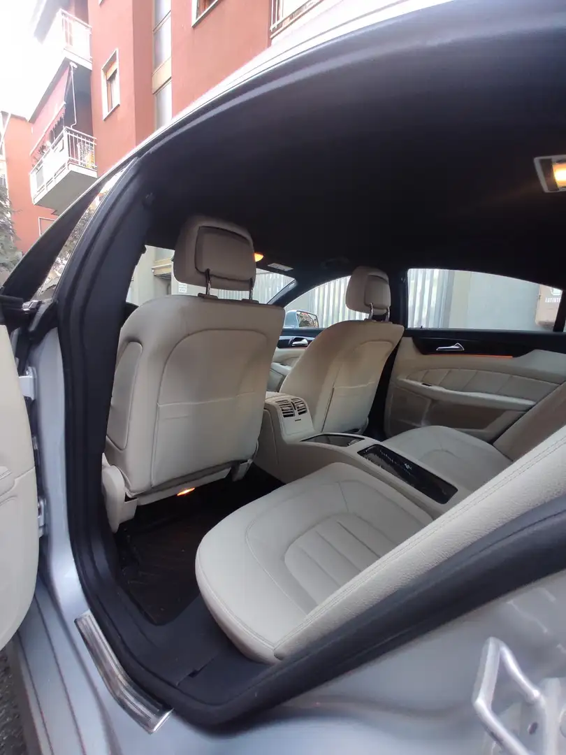 Mercedes-Benz 350 premium AMG line 4 matic - 2