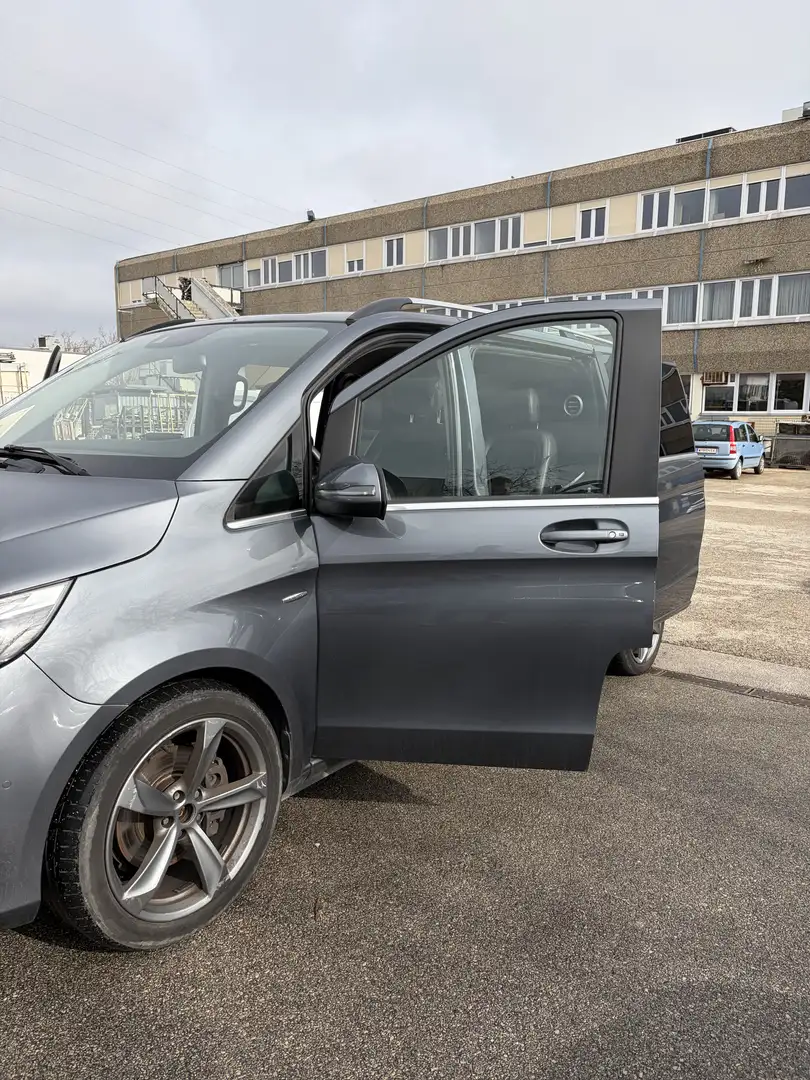 Mercedes-Benz V 250 V 250 d 4MATIC lang Avantgarde Aut. Avantgarde Silber - 2