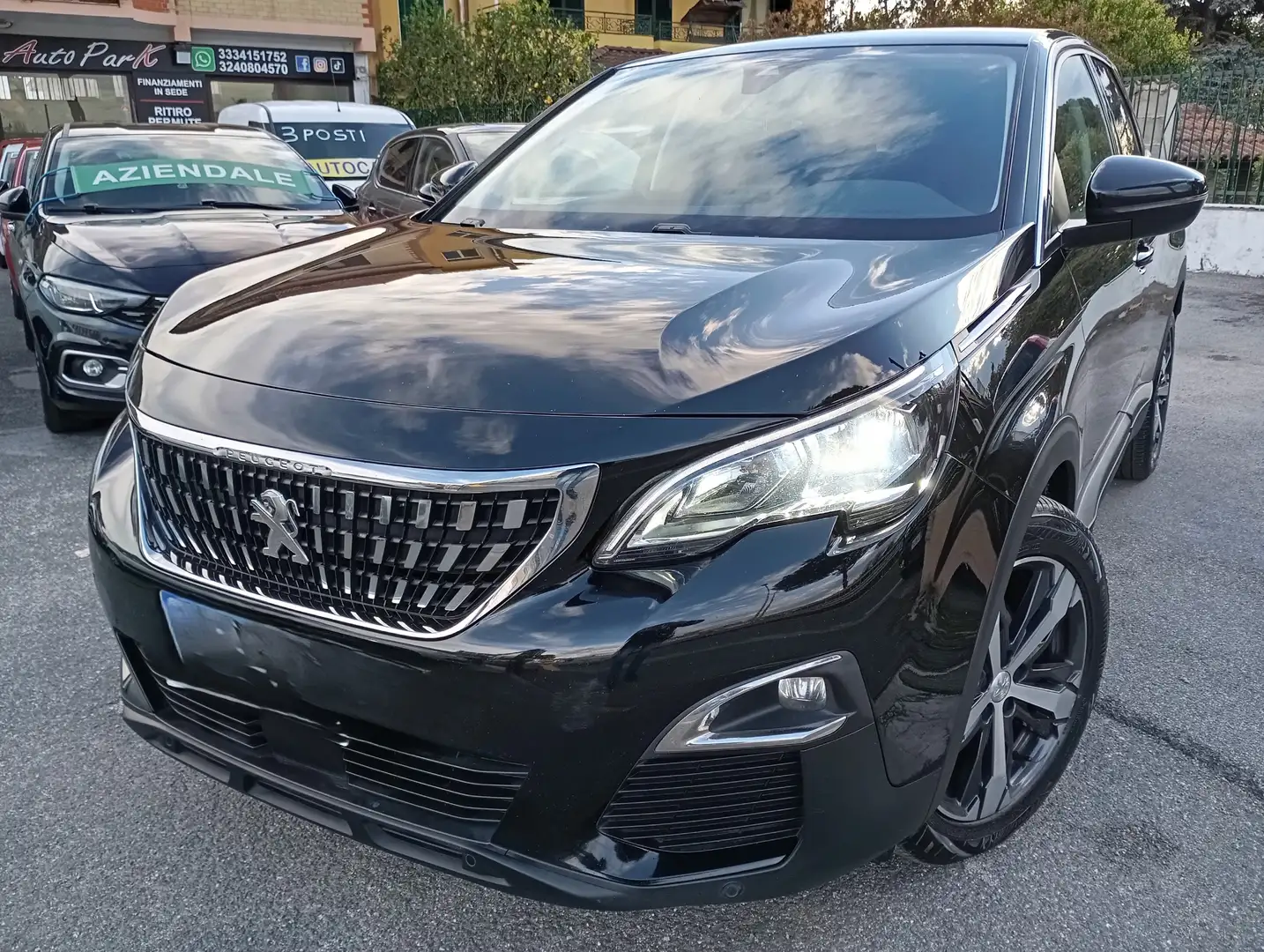 Peugeot 3008 1.5 BlueHDi 130CV Business Nero - 1