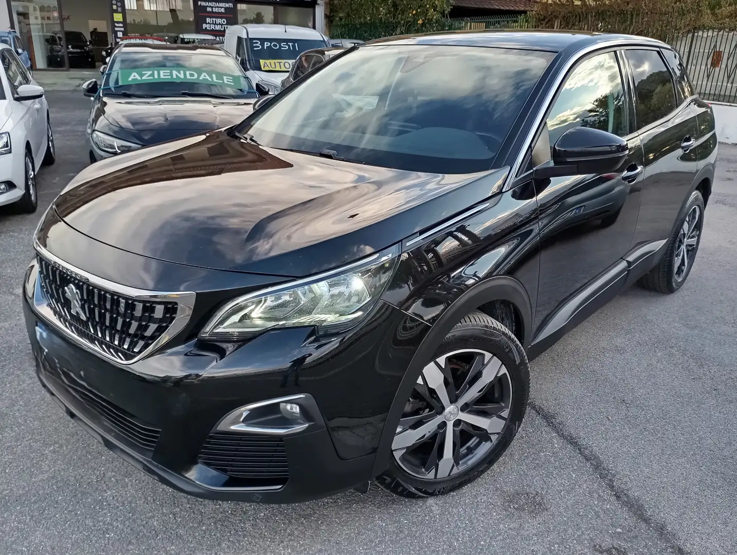 Peugeot 3008 1.5 BlueHDi 130CV Business Nero - 2