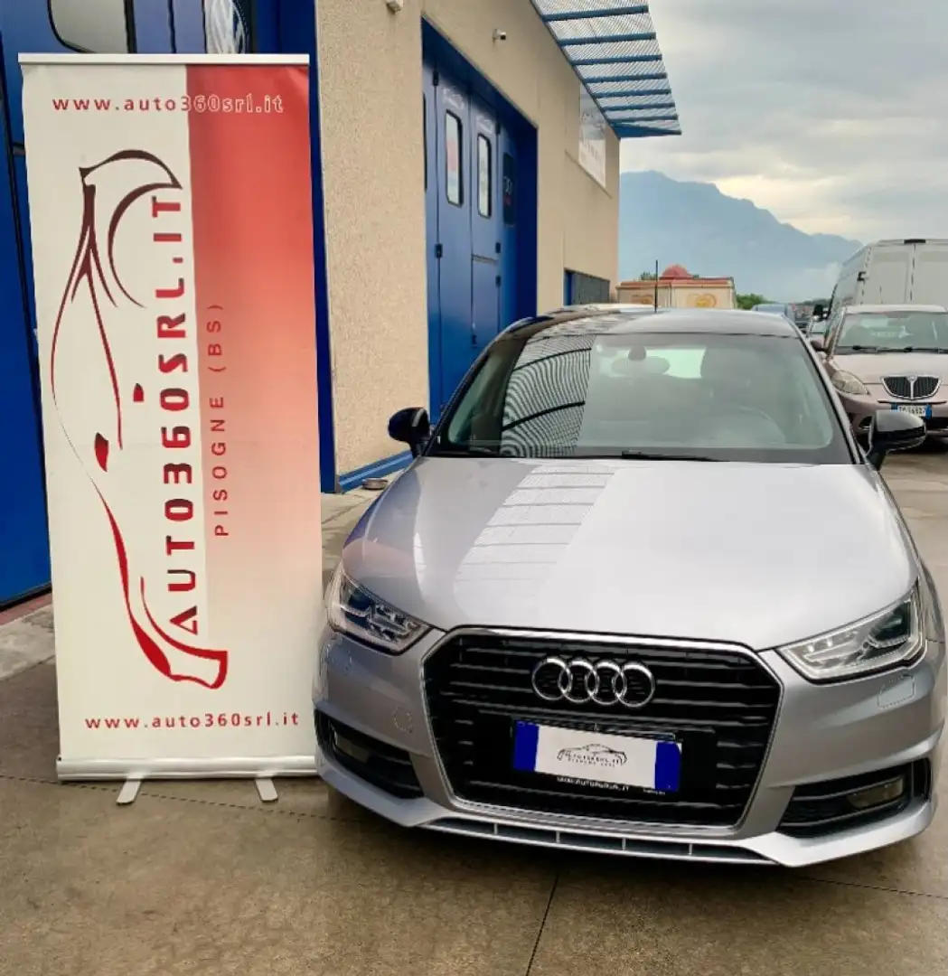 Audi A1 SPB 1.6 TDI 116 CV Metal plus SLINE OK NEOPATENTAT Silber - 1