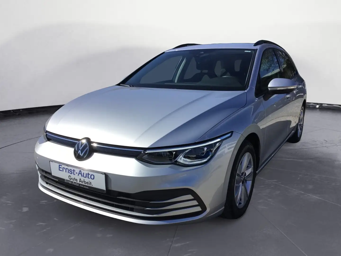 Volkswagen Golf VIII Variant Life 1.5 eTSI Mildhybrid +DSG+AHK+NAV Silber - 1
