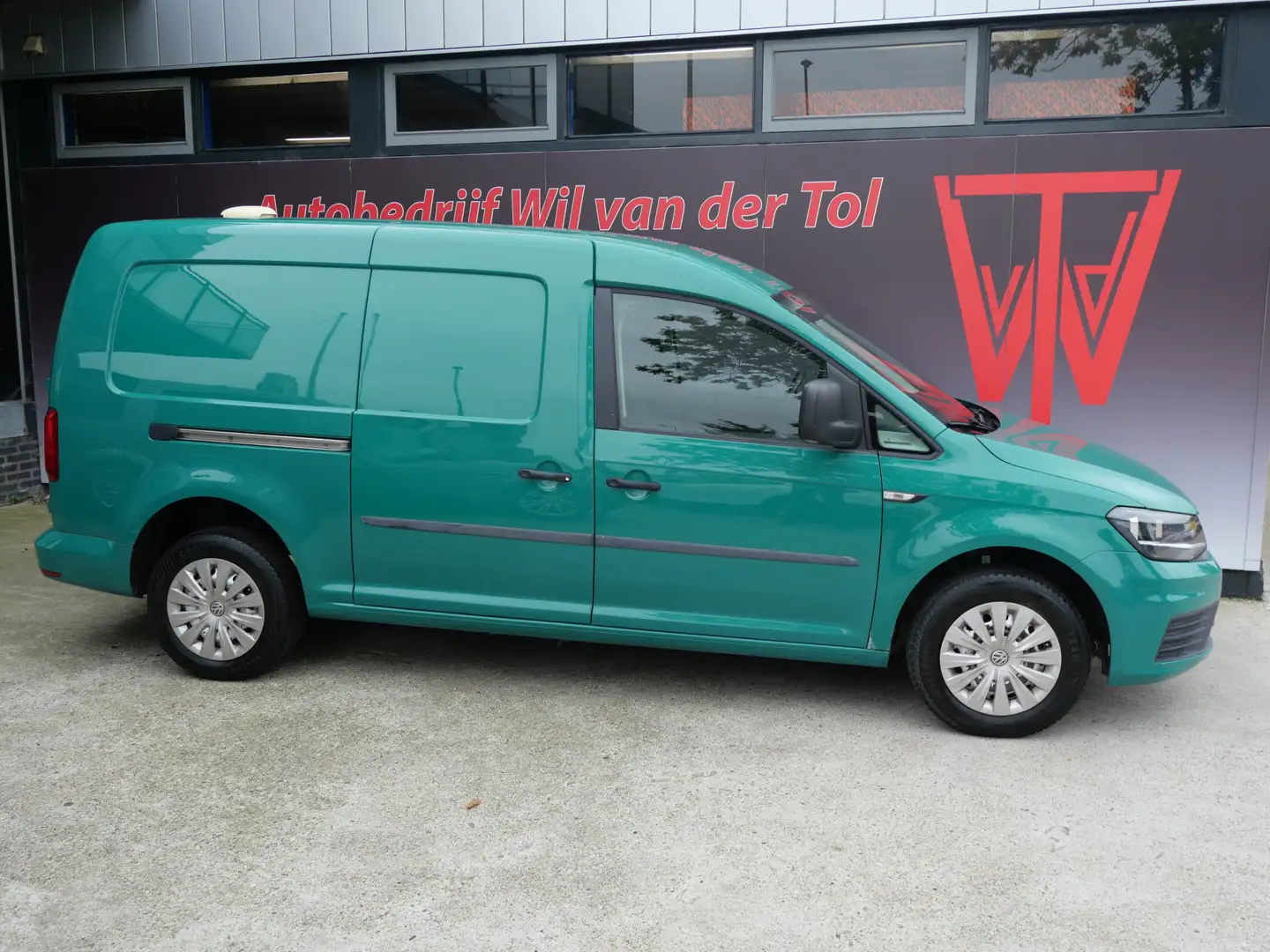 Volkswagen Caddy Maxi 2.0 TDI HIGHLINE | L2H1 | CRUISE | AIRCO | NA Groen - 1