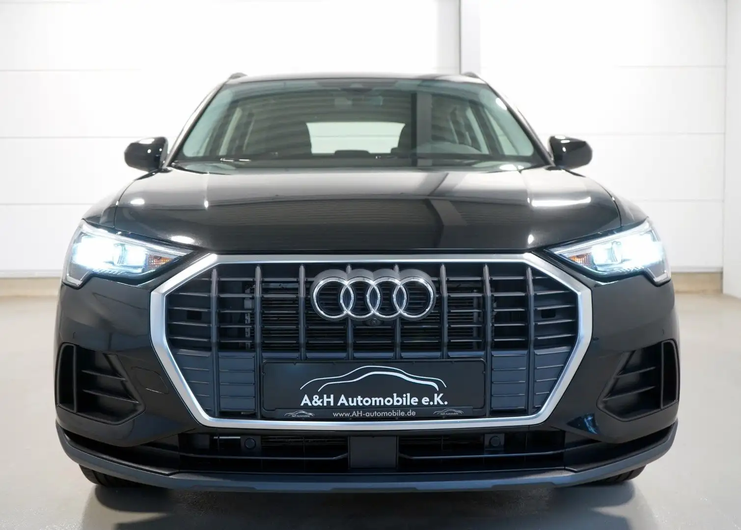 Audi Q3 35 TDI *KAMERA*LED*1.HAND* Noir - 2