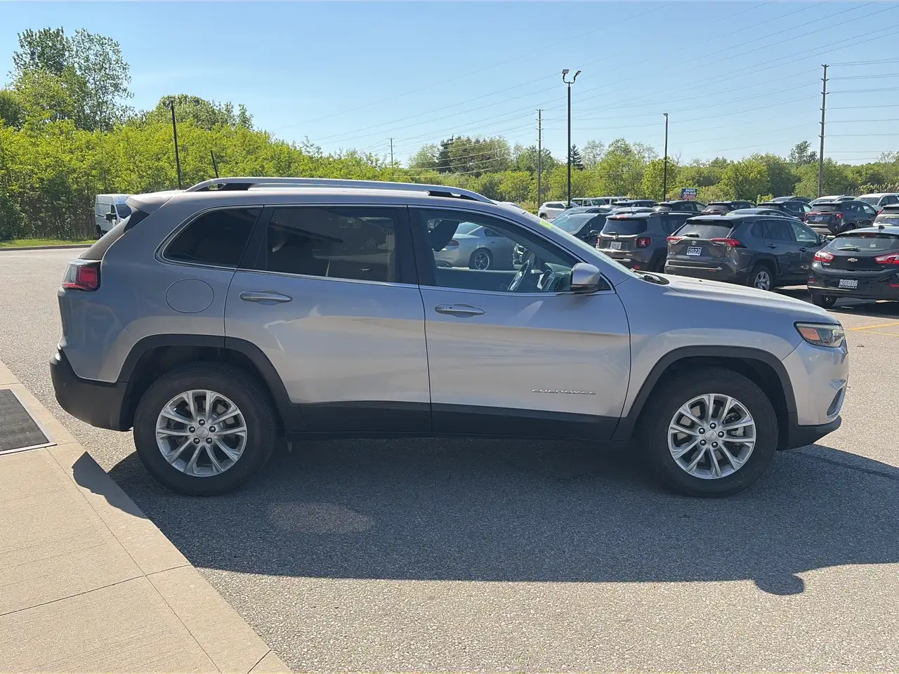 Jeep Cherokee fotografie Jeep Cherokee