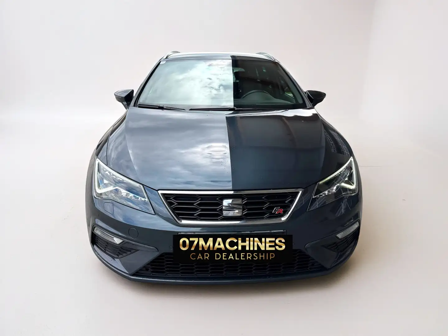 SEAT Leon FR Grau - 2