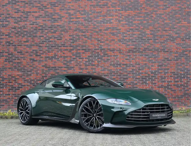 Aston Martin Vantage 5.2 V12 | AM Heritage Green - 1/333